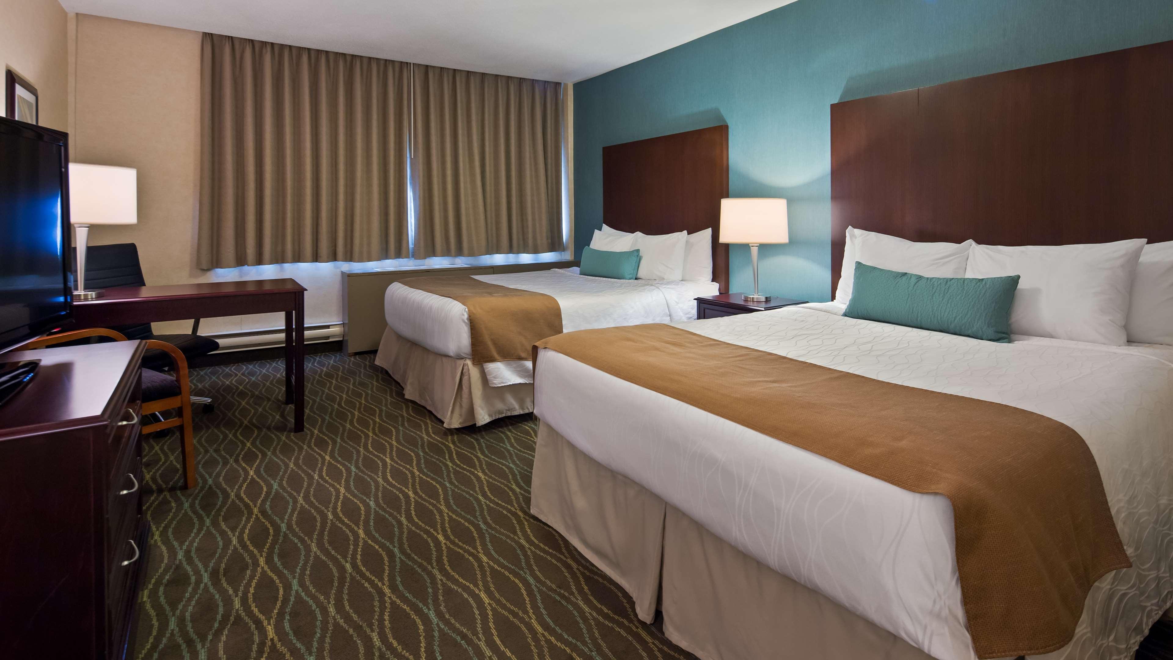 Best Western Plus Durham Hotel & Conference Centre Oshawa Exterior photo