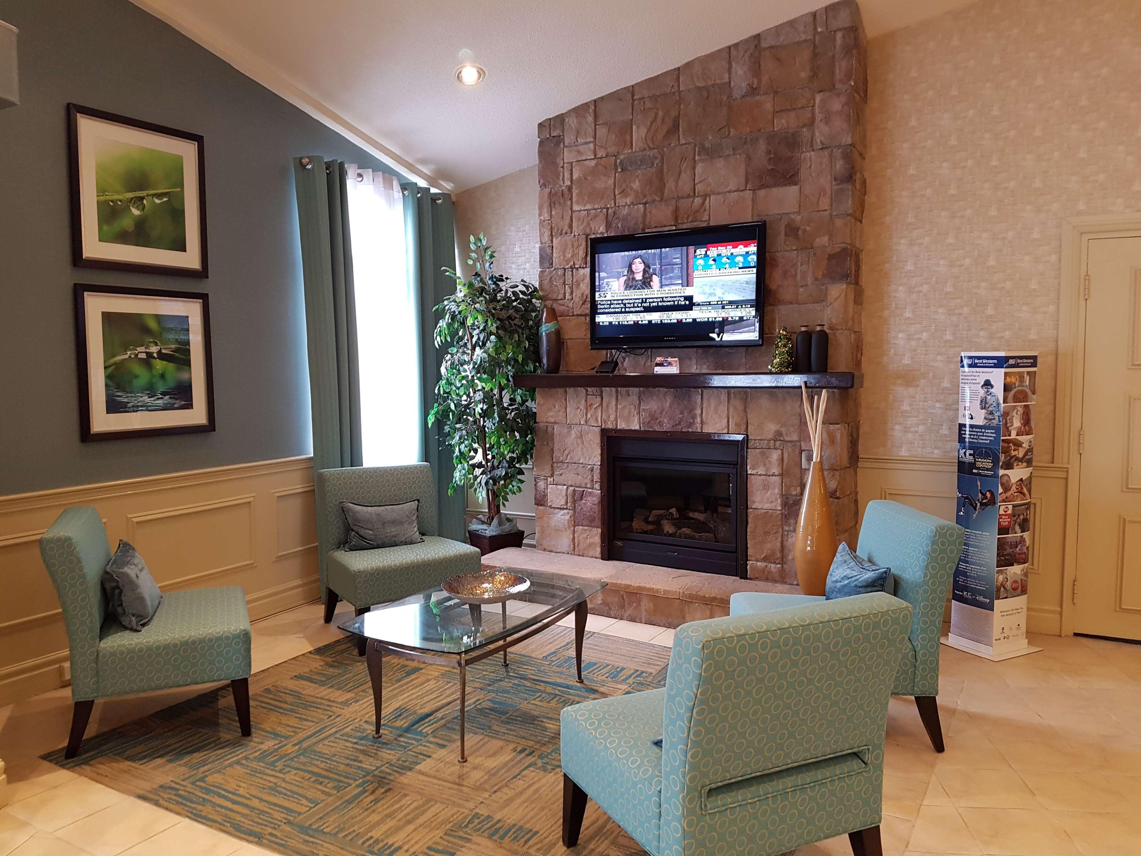 Best Western Plus Durham Hotel & Conference Centre Oshawa Exterior photo